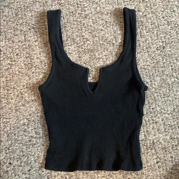 PacSun Tops - Black crop tank top